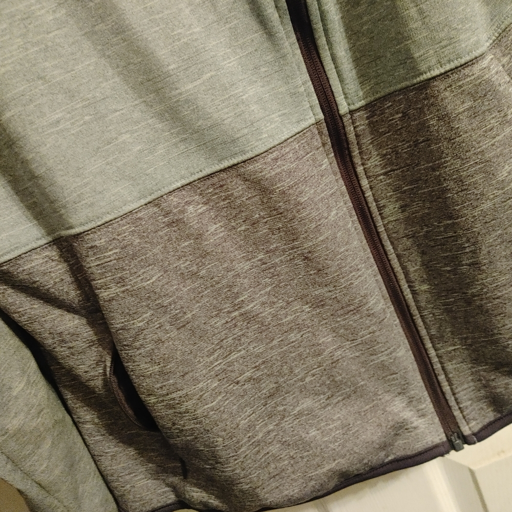 Comfy Jacket - Picture 4 of 6